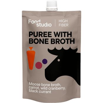   Jávorszarvas csontleveses püré sárgarépával, vad tőzegáfonyával és fekete ribizlivel, 150ml, (Food Studio)